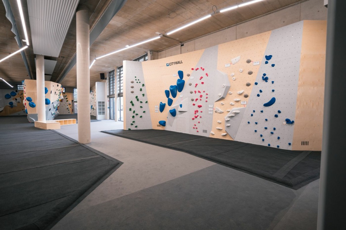 Ansicht der unteren Boulderhalle in Thalkirchen